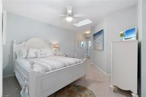 832 Rue Deville #5, Naples, FL 34108 photo 18