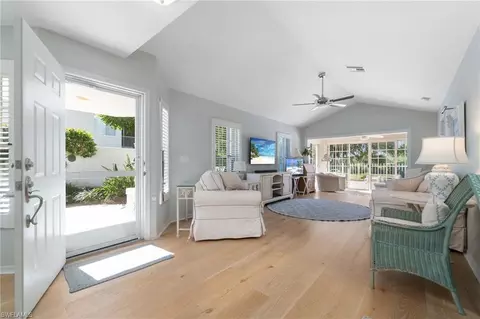 832 Rue Deville #5, Naples, FL 34108 photo 6