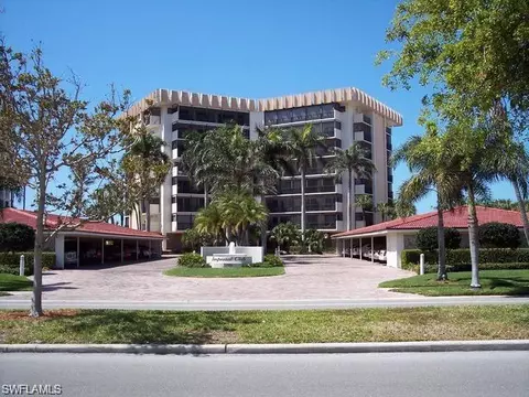3399 Gulf Shore Blvd N #505, Naples, FL 34103