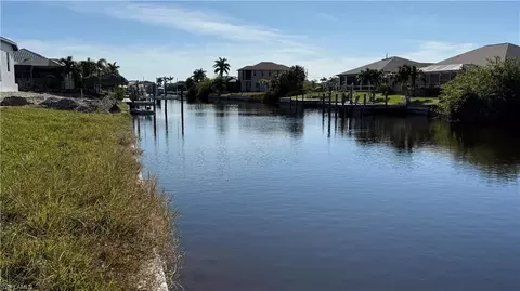 1442 NW 38th Pl, Cape Coral, FL 33993