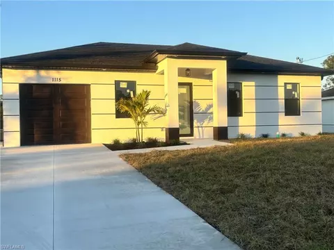 1115 Cumming St E, Lehigh Acres, FL 33974