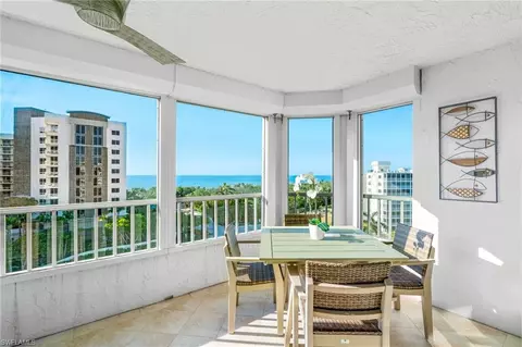 11118 Gulf Shore Dr #A702, Naples, FL 34108