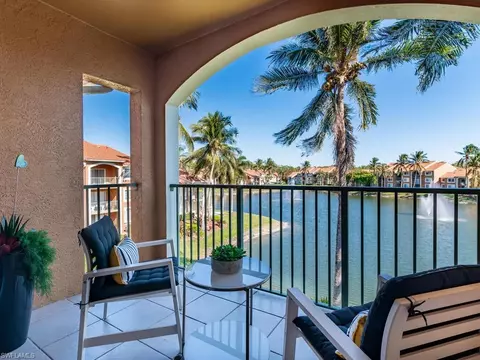 1185 Wildwood Lakes Blvd #304, Naples, FL 34104