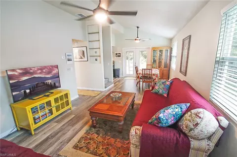 54605462 Avenue E, Bokeelia, FL 33922