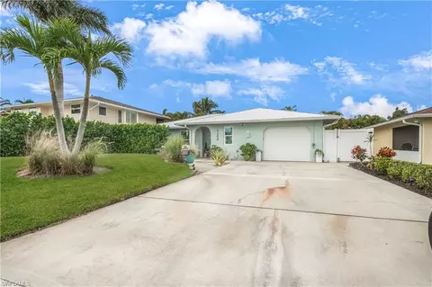 122 Capri Blvd, Naples, FL 34113 photo 3