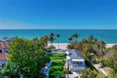 1900 Gulf Shore Blvd S, Naples, FL 34102