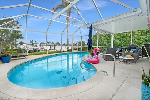 5 Pelican St E, Naples, FL 34113 photo 39