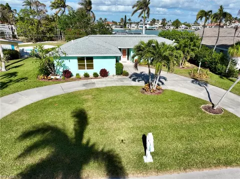5 Pelican St E, Naples, FL 34113 photo 36