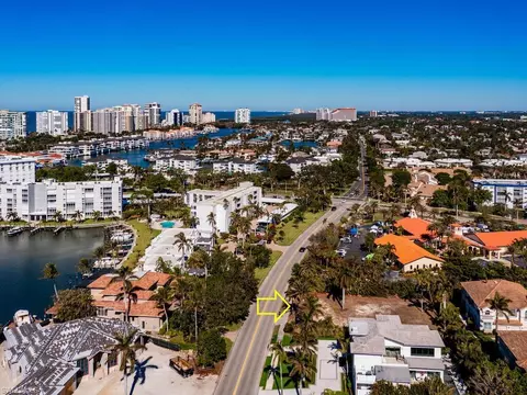 3940 Crayton Rd, Naples, FL 34103 photo 8