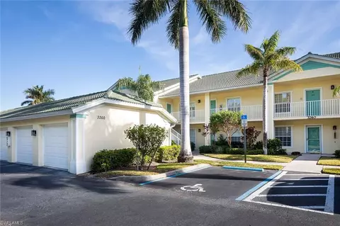 3260 Douglas Dr #2-202, Naples, FL 34105