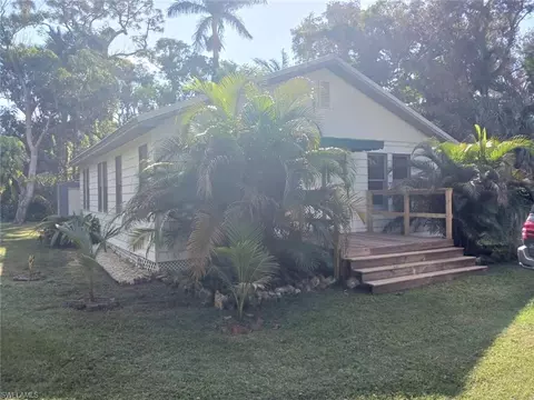 307 Royal Palm Park Rd, Fort Myers, FL 33905