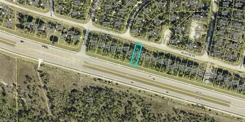 2614 Meadow Rd, Lehigh Acres, FL 33974