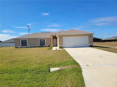 28 NW 13th Ave, Cape Coral, FL 33993