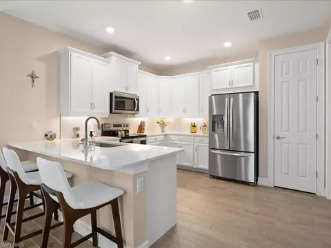 1046 Enbrook Loop, Naples, FL 34114 photo 3