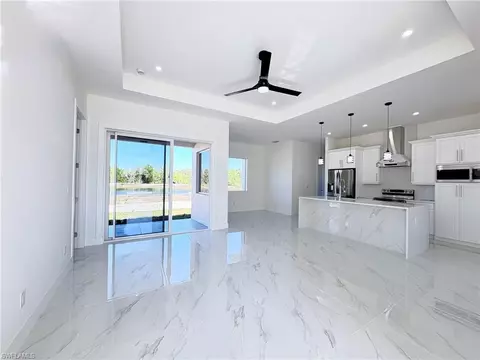 423 Harshaw St, Lehigh Acres, FL 33974