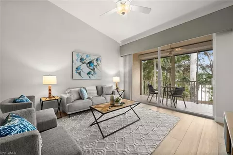1240 Sarah Jean Cir #M204, Naples, FL 34110