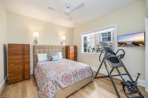 Bedroom - 535 Eagle Creek Dr, Naples, FL 34113 photo 3 of 3