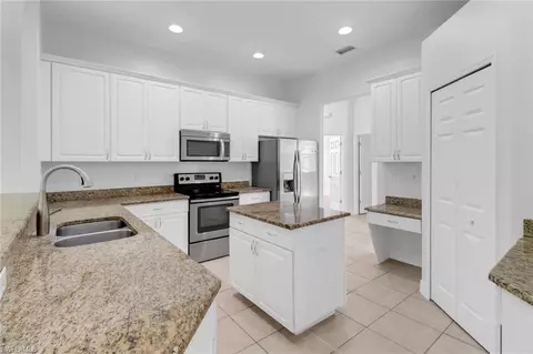3621 4th Ave SE, Naples, FL 34117