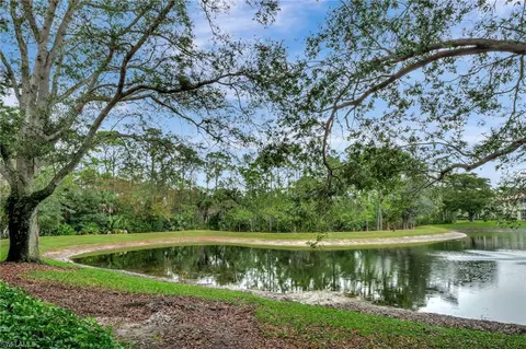 965 Tarpon Cove Dr #103, Naples, FL 34110