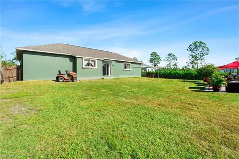 Exterior - 2830 8th Ave NE, Naples, FL 34120 photo 4 of 8