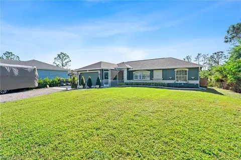 Exterior - 2830 8th Ave NE, Naples, FL 34120 photo 2 of 8