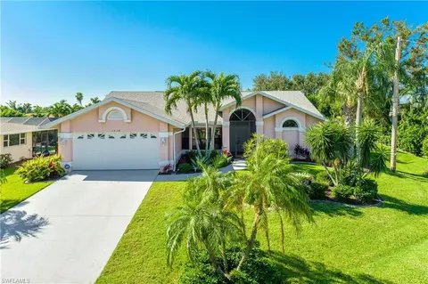 1416 Wellington Ct, Cape Coral, FL 33904
