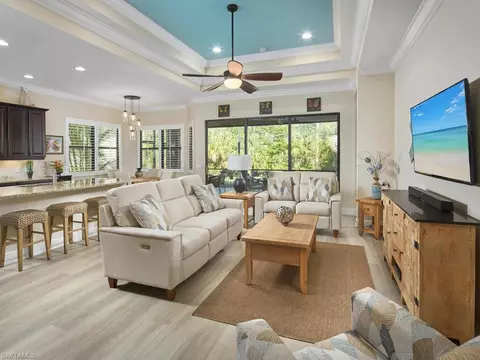 9337 Isla Bella Cir, Bonita Springs, FL 34135