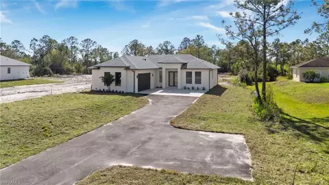 3492 58th Ave NE, Naples, FL 34120