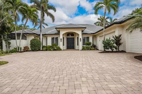 3110 Crayton Rd, Naples, FL 34103