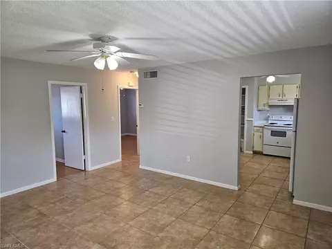 3325 Airport- Pulling Rd #D7, Naples, FL 34105