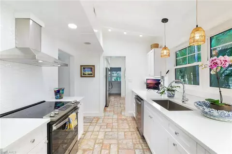 2301 Palm St, Naples, FL 34112 photo 7