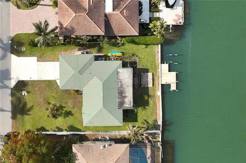 281 Conners Ave, Naples, FL 34108 photo 7