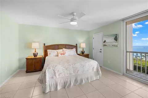 40 Seagate Dr #603A, Naples, FL 34103 photo 18