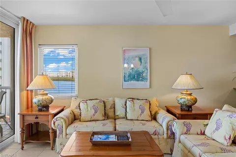 40 Seagate Dr #603A, Naples, FL 34103 photo 15