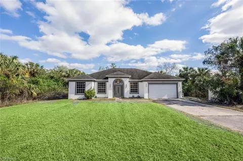 4220 Wilson Blvd N, Naples, FL 34120