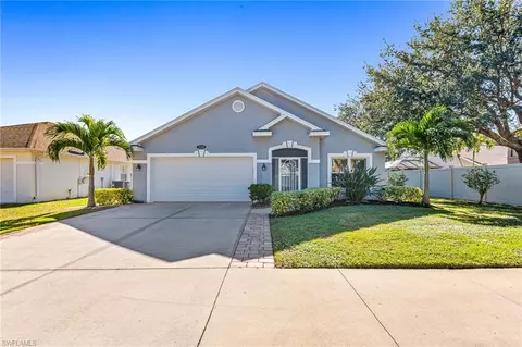 15019 Savannah Dr, Naples, FL 34119
