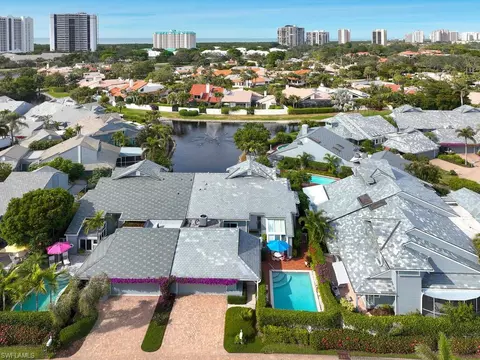655 Bridgeway Ln, Naples, FL 34108 photo 3