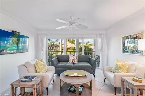 4022 Belair Ln #4, Naples, FL 34103
