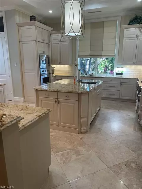 Kitchen - 790 18th Ave S, Naples, FL 34102 photo 1 of 2