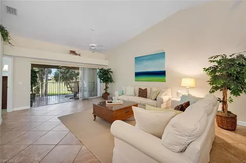 8055 Tiger Cv #605, Naples, FL 34113 photo 6