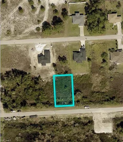 2808 20th St SW, Lehigh Acres, FL 33976