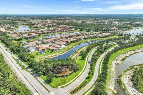 View/Area - 3341 Baltic Dr, Naples, FL 34119 photo 3 of 4