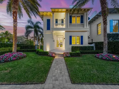 992 9th Ave S, Naples, FL 34102 photo 2