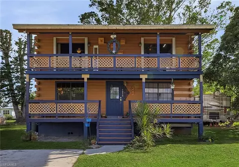 4070 E River Dr, Fort Myers, FL 33916