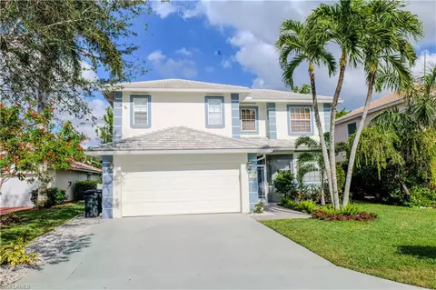 8831 Springwood Ct S, Bonita Springs, FL 34135