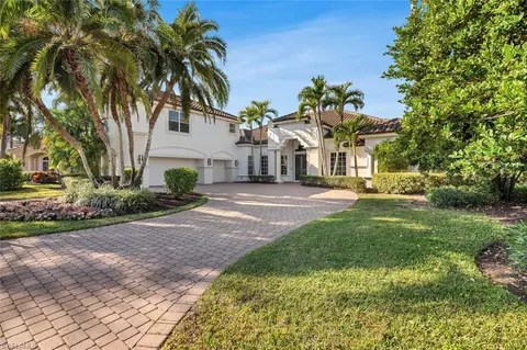 400 Terracina Way, Naples, FL 34119
