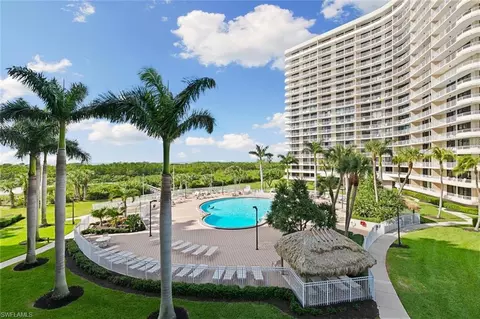 380 Seaview Ct #303, Marco Island, FL 34145