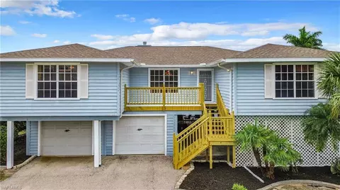7397 Grande Pine Rd, Bokeelia, FL 33922