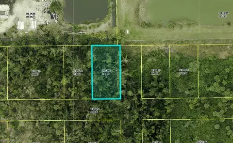Madrid St, Estero, FL 33928