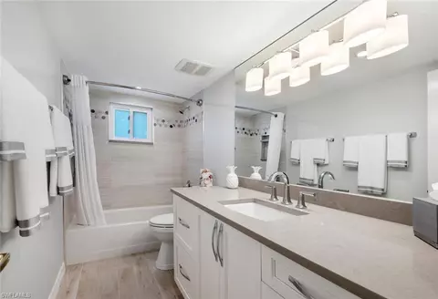 577 Beachwalk Cir #R104, Naples, FL 34108